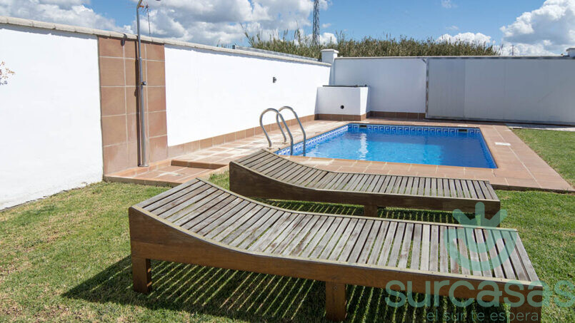 Casa Úrsula II Conil Jardín y piscina 3