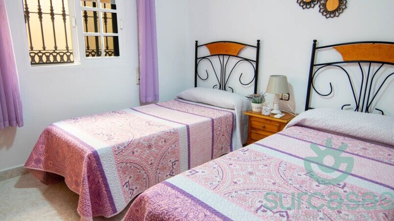 Chalet Chiky Conil Habitación 2 camas individuales 1